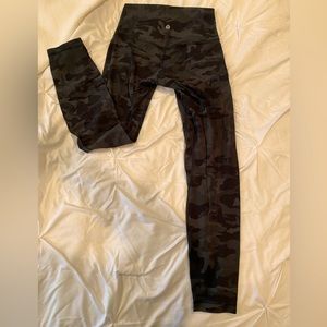 Lululemon Camo align leggings